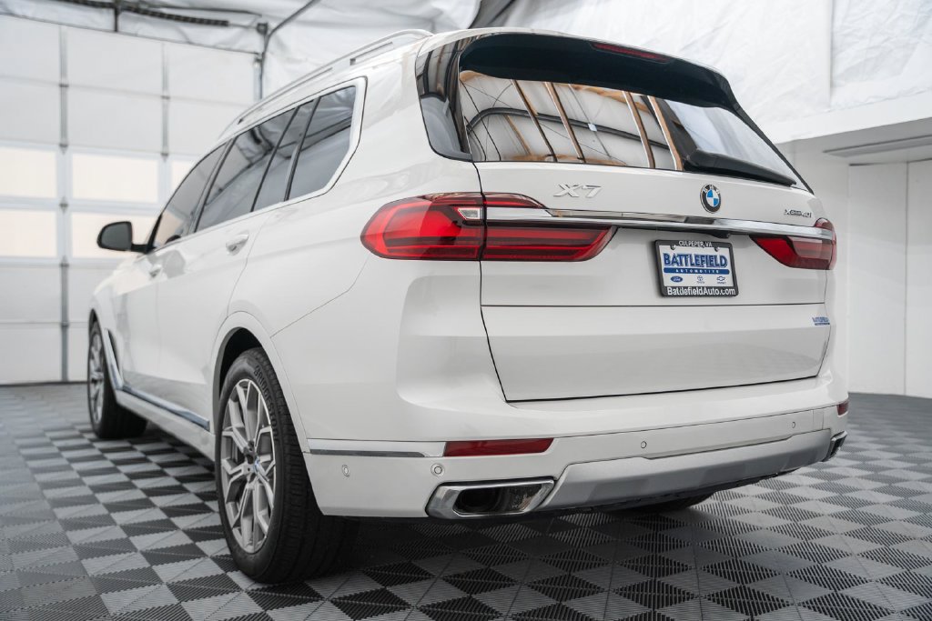 Used 2020 BMW X7 xDrive40i w/ Cold Weather Package AWD/4WD image 7
