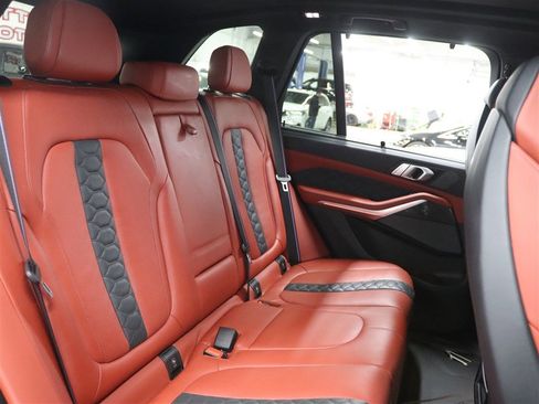 Used 2022 BMW X5 M M COMPETITION w/ Competition Package 2 image 16