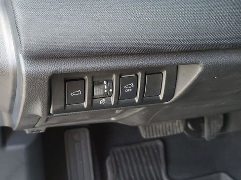 Certified 2024 Subaru Outback Premium image 22