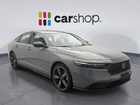 Used 2023 Honda Accord Sport image 5