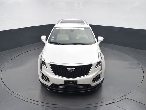 Used 2023 Cadillac XT5 Sportv w/ Technology Package AWD/4WD image 40