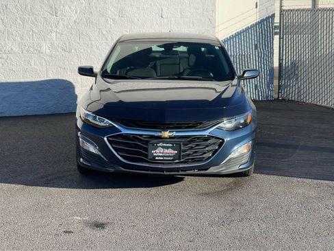 Used 2020 Chevrolet Malibu LT image 3