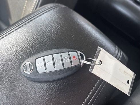 Used 2017 Nissan Maxima 3.5 SL FWD image 50