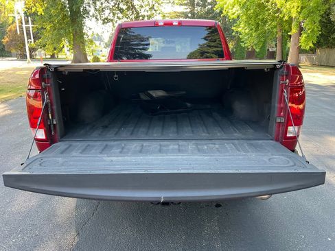 Used 2012 RAM 1500 Tradesman RWD image 19