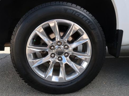 Certified 2020 Chevrolet Silverado 1500 LTZ w/ Technology Package image 41