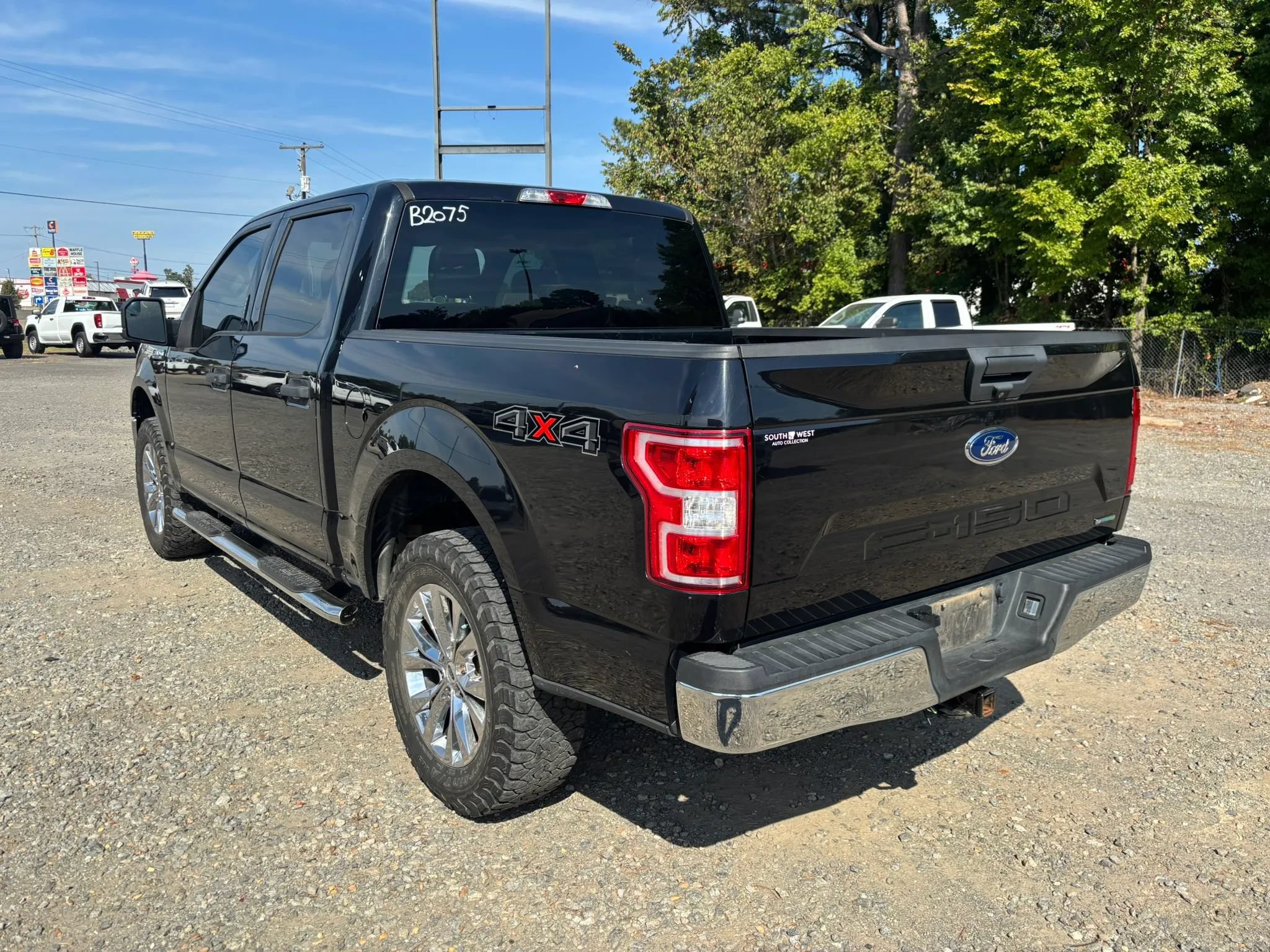 Used 2019 Ford F150 XLT AWD/4WD image 2