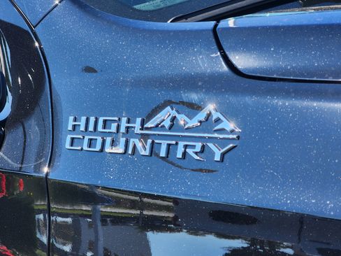 New 2025 Chevrolet Tahoe High Country image 8