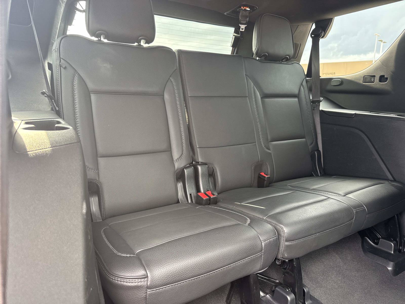 Used 2023 GMC Yukon Denali AWD/4WD image 11