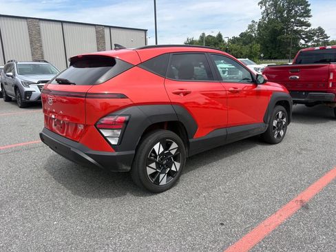 Used 2024 Hyundai Kona SEL AWD/4WD image 9