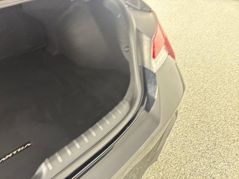 Used 2023 Hyundai Elantra SEL w/ Cargo Package FWD image 27