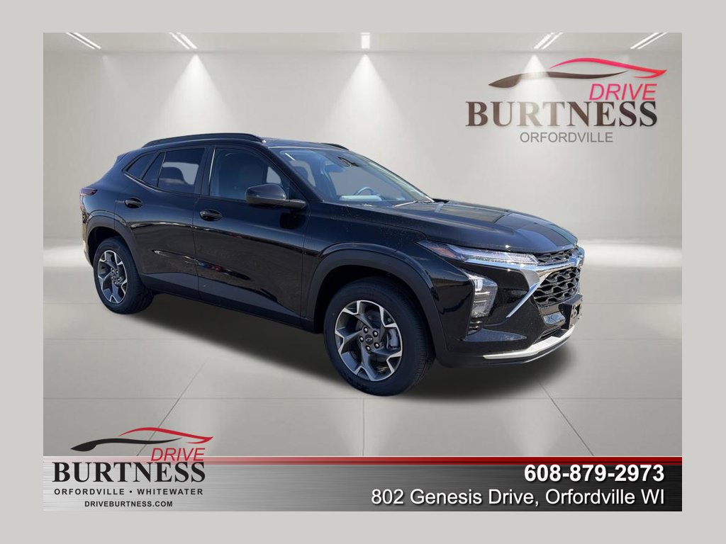 Used 2026 Chevrolet Trax LT w/ Sunroof Package FWD 360° Tour
