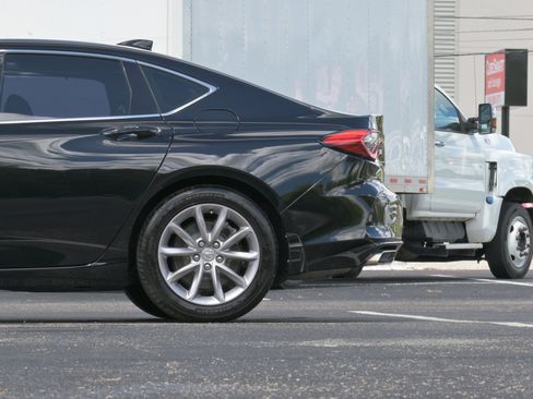Used 2021 Acura TLX FWD image 6