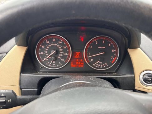 Used 2015 BMW X1 xDrive28i image 11