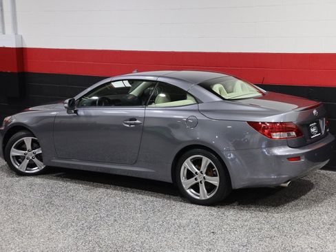 Used 2015 Lexus IS 250C image 27