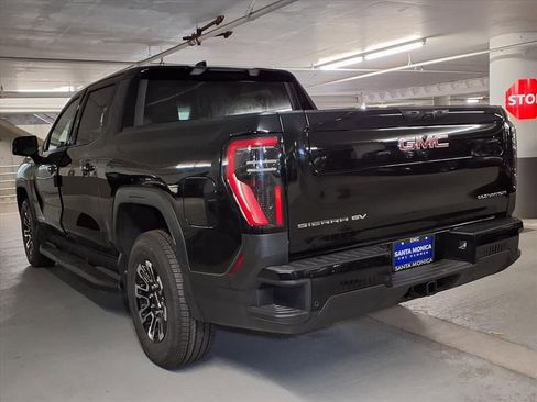 New 2026 GMC Sierra EV Elevation AWD/4WD image 10