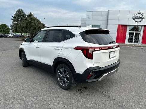 Used 2024 Kia Seltos S AWD/4WD image 3