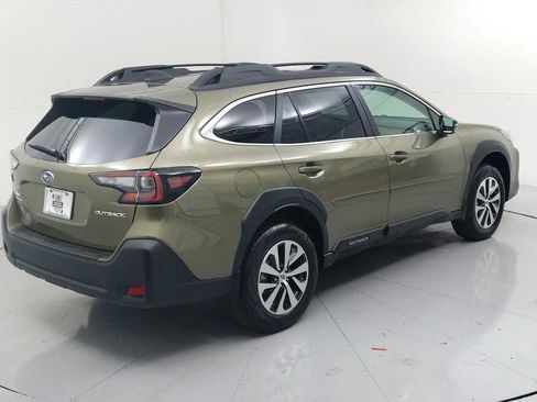 Certified 2025 Subaru Outback Premium image 10