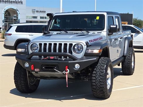 Used 2023 Jeep Gladiator Rubicon w/ Trailer Tow Package image 3