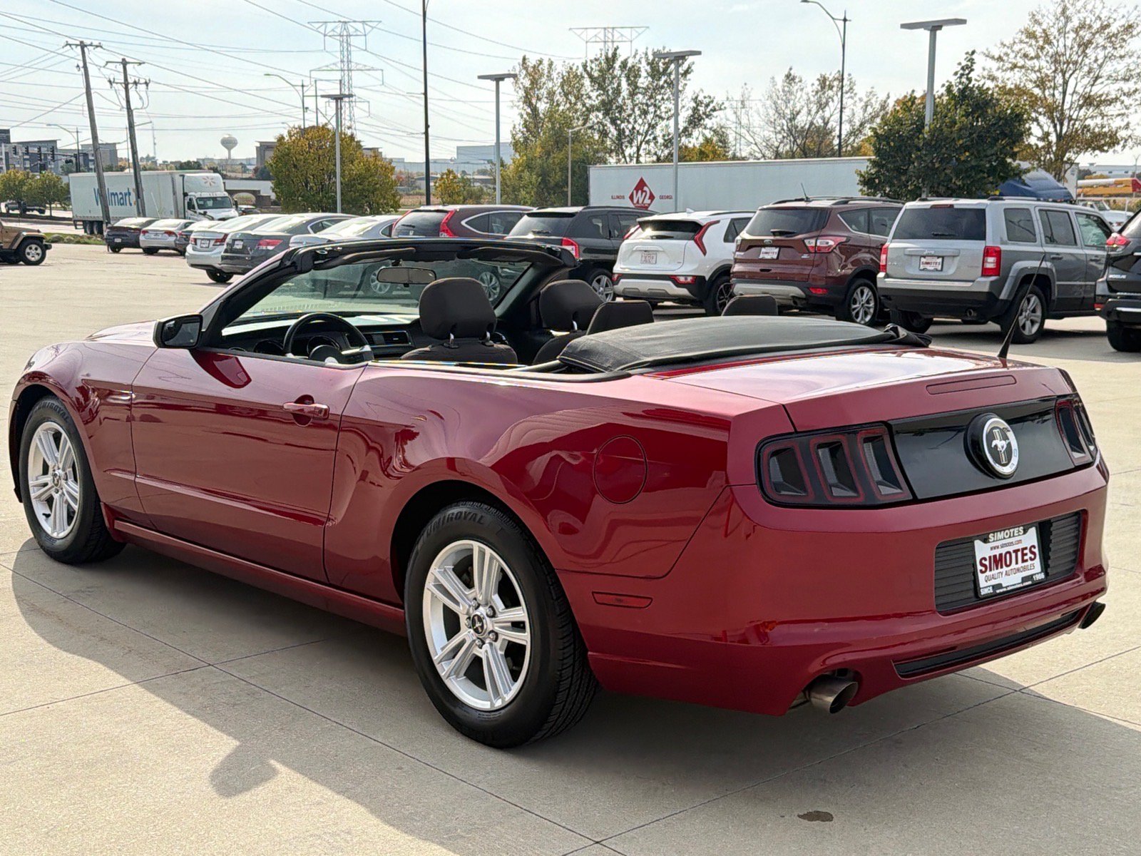Used 2014 Ford Mustang Convertible RWD image 6