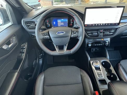 Used 2024 Ford Escape ST-Line w/ Tech Pack #1 AWD/4WD image 19