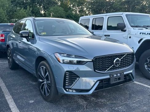 Used 2024 Volvo XC60 B5 Plus w/ Protection Package Premier AWD/4WD image 1