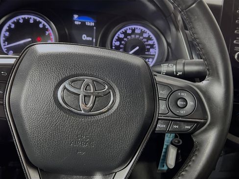 Used 2023 Toyota Camry SE image 20