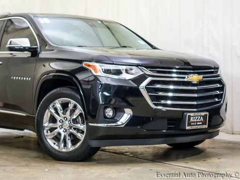 Used 2019 Chevrolet Traverse High Country w/ LPO, Floor Liner Package AWD/4WD image 6