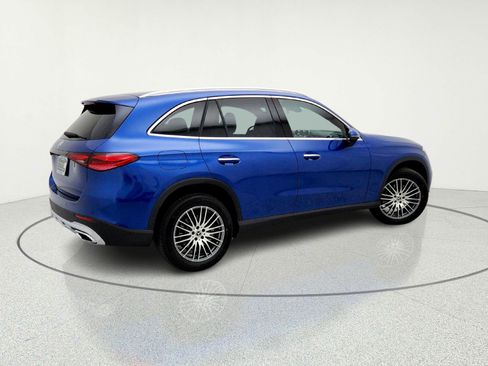 New 2026 Mercedes-Benz GLC 300 image 9