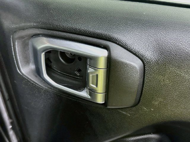 Used 2020 Jeep Wrangler Unlimited Sport S AWD/4WD image 26