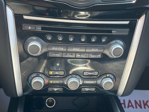 Used 2013 Nissan Pathfinder SV w/ Cargo Pkg image 36