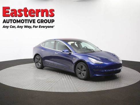 Used 2018 Tesla Model 3 Long Range RWD image 44