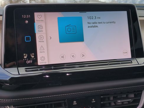 New 2026 Volkswagen Atlas SE image 14