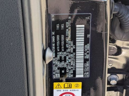 Used 2018 Lexus RX 350 FWD w/ Premium Package image 23