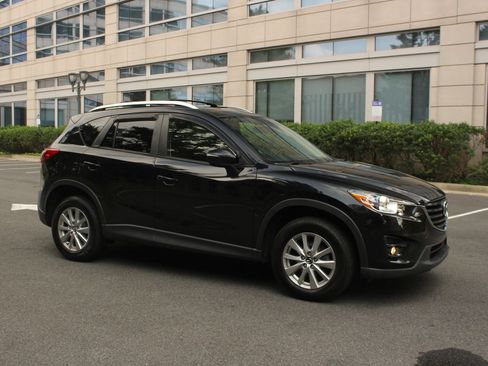Used 2016 MAZDA CX-5 Touring w/ Bose/Moonroof Package AWD/4WD image 2