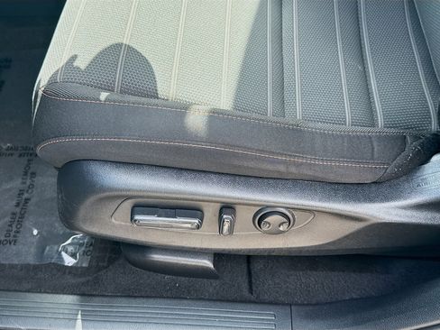 Used 2024 Honda CR-V Sport image 17