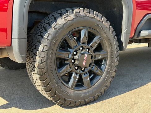 Used 2024 GMC Sierra 2500 AT4 w/ Technology Package AWD/4WD image 26