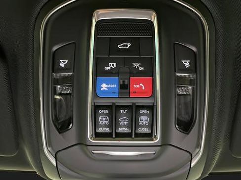 New 2026 Jeep Grand Cherokee Limited image 40