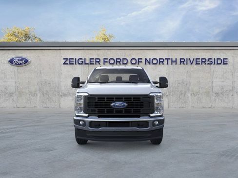 New 2026 Ford F250 XL w/ FX4 Off-Road Package AWD/4WD image 6