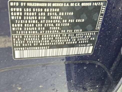Used 2024 Volkswagen Tiguan SE FWD image 28