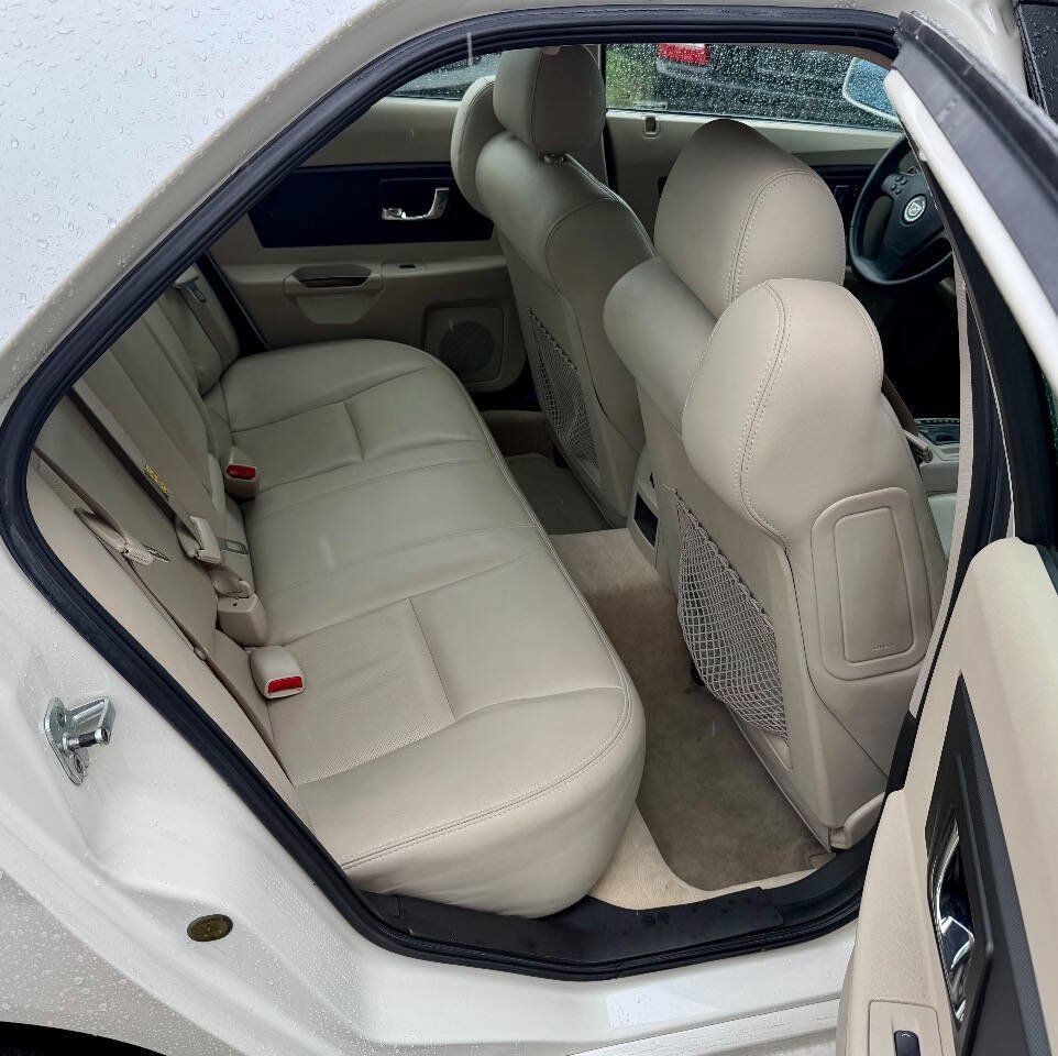 Used 2005 Cadillac CTS 3.6 w/ Preferred Equipment Group RWD image 13
