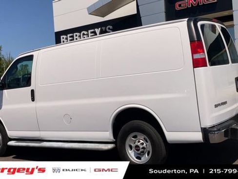 Used 2024 GMC Savana 2500 w/ Driver Convenience Package RWD image 8