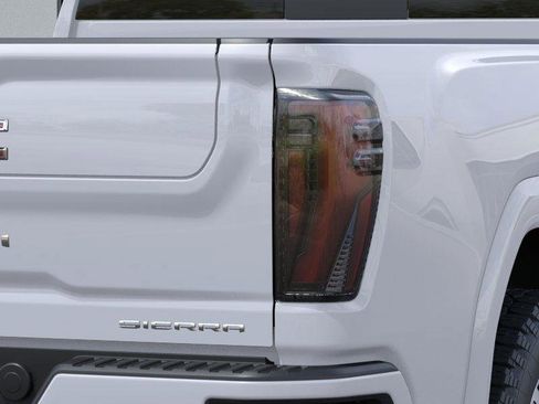 New 2026 GMC Sierra 2500 Denali w/ Denali Reserve Package image 28