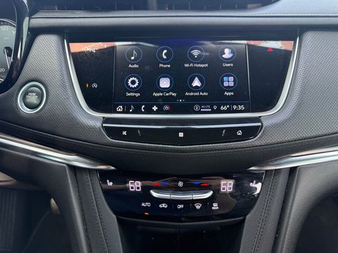 Used 2021 Cadillac XT5 Luxury image 16