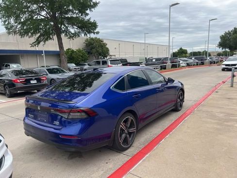 Used 2024 Honda Accord Sport image 7