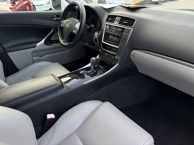 Used 2011 Lexus IS 250 RWD image 27