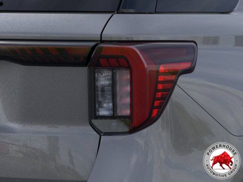New 2026 Ford Explorer Active RWD image 22