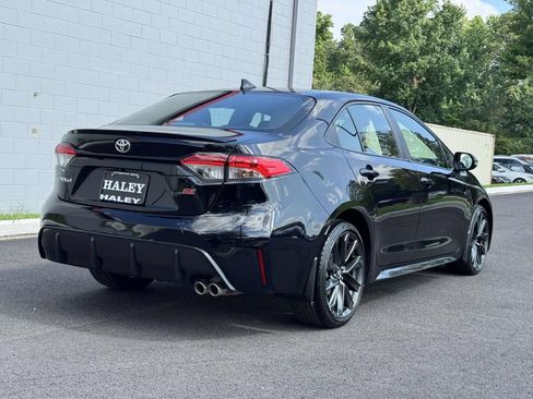 Used 2025 Toyota Corolla SE FWD image 22