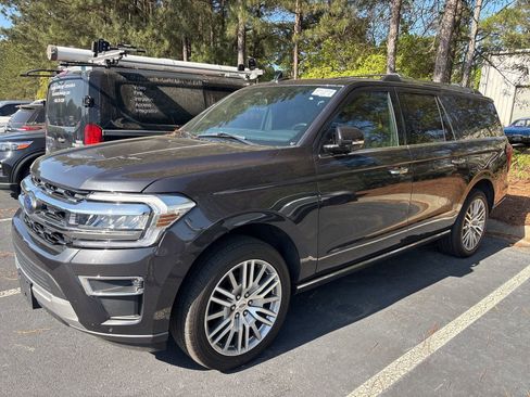 Used 2024 Ford Expedition Max Limited image 1