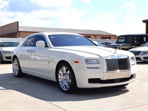 Used 2011 Rolls-Royce Ghost RWD image 11