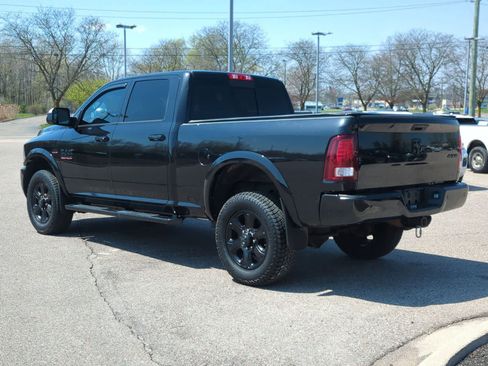 Used 2018 RAM 2500 Laramie w/ Sport Appearance Group AWD/4WD image 6